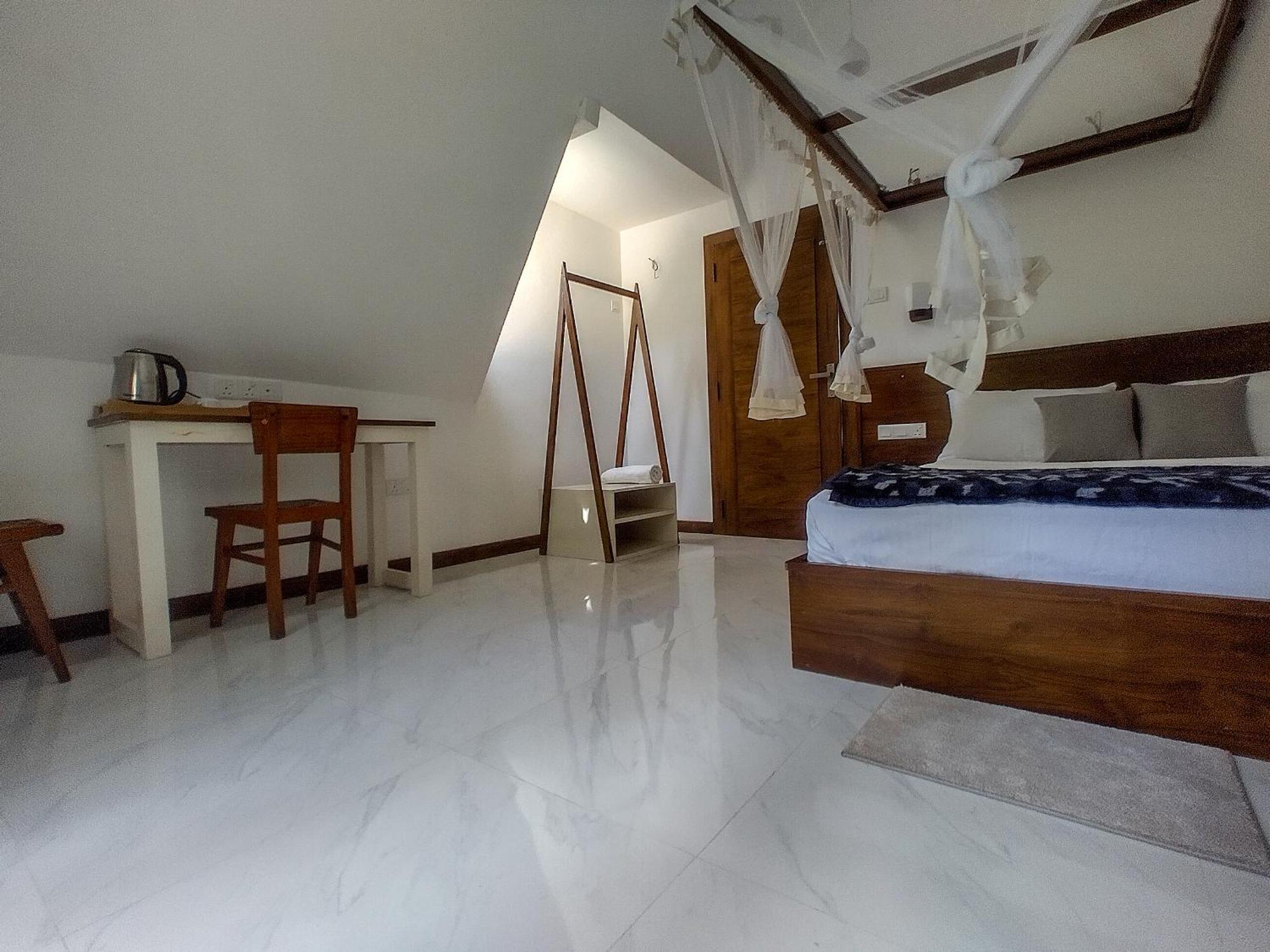 Hotel Once In Ella Zewnętrze zdjęcie