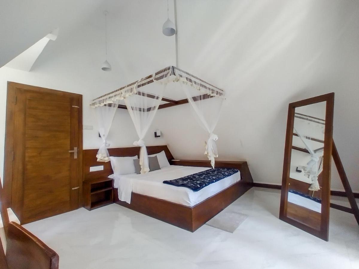 Hotel Once In Ella Zewnętrze zdjęcie